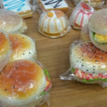 Napoli, sequestrati 19 mila prodotti alimentari: brioches, panini e toast