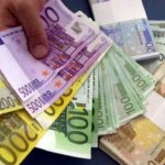 Euro e dollari falsi, nove arresti nel Napoletano. Operazione della Polizia
