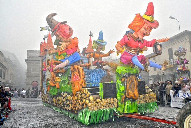 Carro_carnevale_crema
