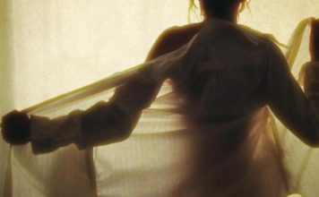 Sesso anale, i pro e i contro: tutto quello che c’è da sapere