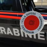 Casoria: si barricano in auto dopo essere fuggiti e aver tamponato un’auto. Carabinieri arrestano un 26enne e un 22enne inseguimento