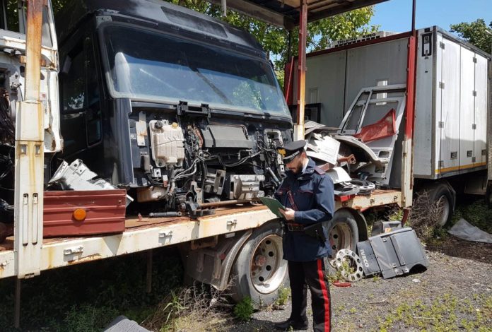17.05.2019 - discarica abusiva roccarainola