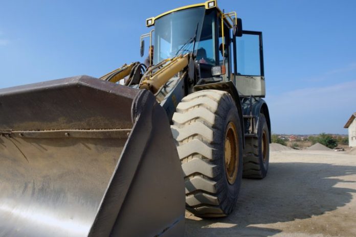 big-bulldozer-clear-sky-533224-768x512