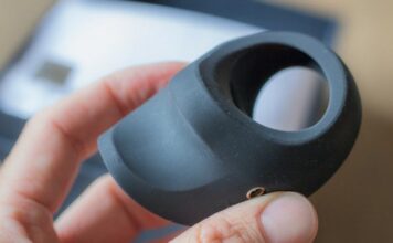 Sexcetera, l’anello vibrante: cos’è e come si indossa?