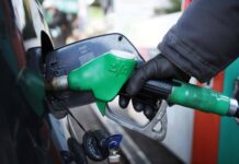Via libera del Consiglio dei ministri al nuovo decreto carburanti che proroga il taglio delle accise