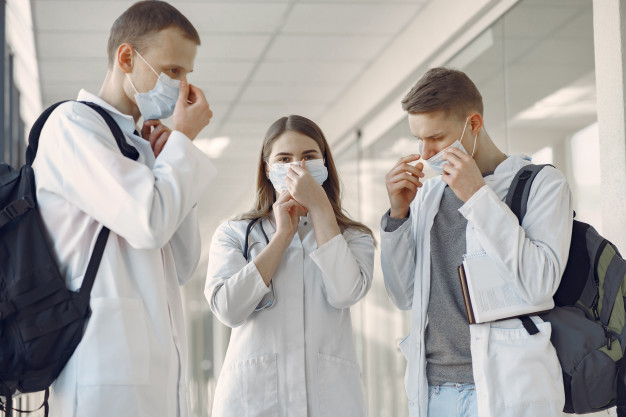 medical-students-are-hallway-masks_1157-31519