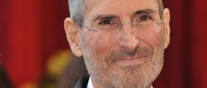 steve_jobs_rosso