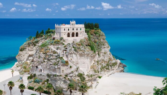 Tropea-1