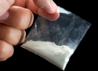 Cocaina e crack vendute a domicilio, il business gestito dalle donne delle case popolari. La Polizia arresta sette persone