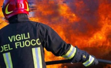 CAIVANO, NUOVO ALLARME ALL’ASI: MIASMI IRRITANTI, INCENDIO E FABBRICA SEQUESTRATA