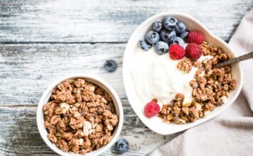 Alimentazione sana, come preparare in casa lo yogurt senza yogurtiera