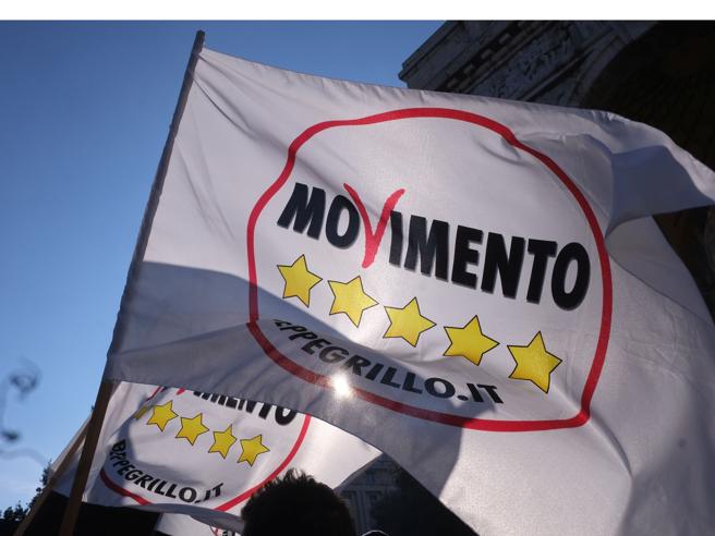 Beppe Grillo al Vaffaday 3 in piazza della Vittoria a Genova