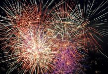 Marano. Fuochi d’artificio negati alla festa di San Rocco. Duro affondo del parroco contro i commissari. Licciardi: «Marano merita rispetto»