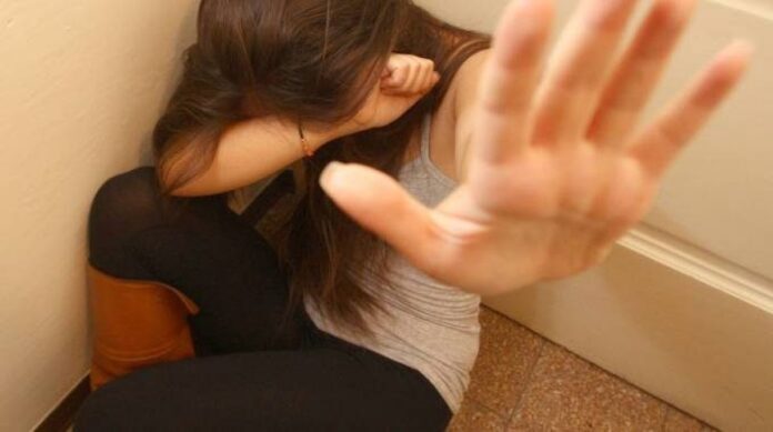 violenza-su-donne1-1200x670-1-696x389