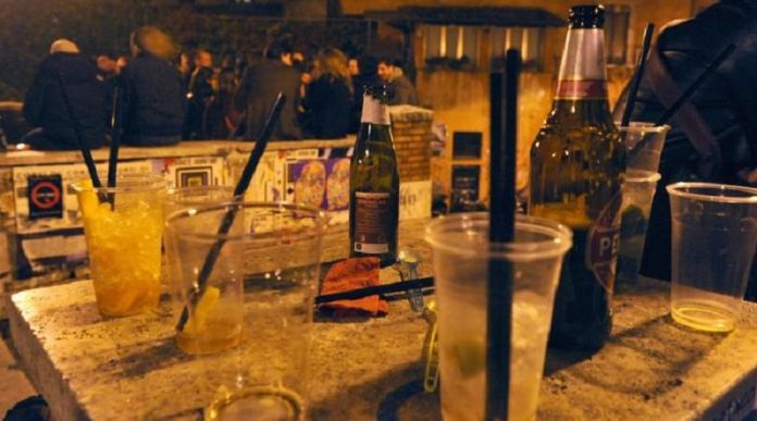 birra-drink-cocktail-movida-ragazzi-giovani-800x445