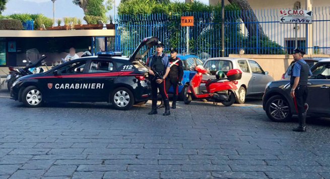 torre-annunziata-e-vesuviano-controlli-dei-carabinieri-sanzioni-anti-covid-e-arresti