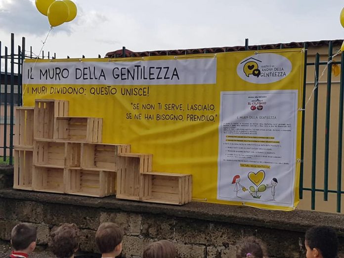 Muro della Gentilezza attività scuola edizione 2019