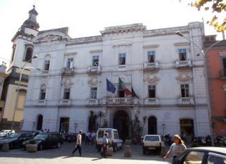 Cade un’altra giunta di centrosinistra: sciolto per mafia anche il Comune di Castellammare. In precedenza Torre Annunziata, Caserta e Marano