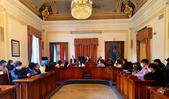 urbani incontro costituzione