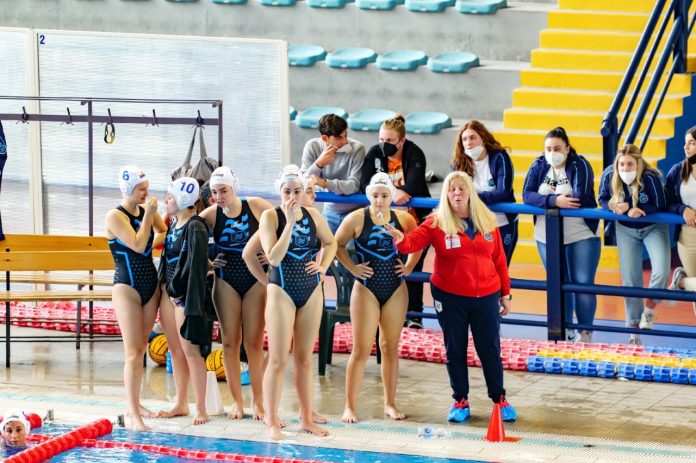 BARBARA DAMIANI, TECNICO NAPOLI NUOTO (1)