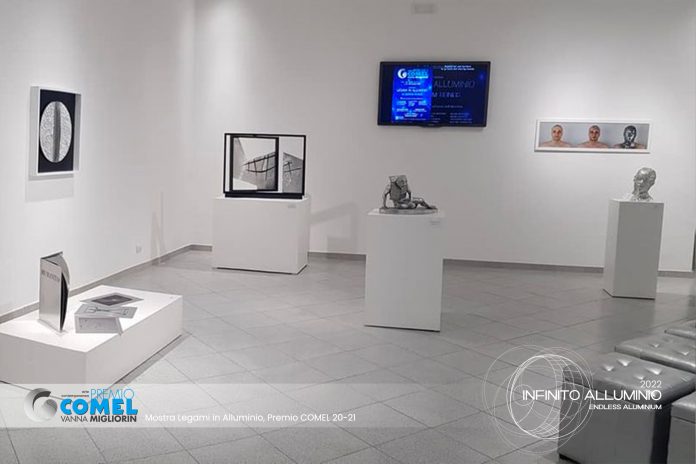 Legami in Alluminio allestimento premio COMEL 20-21 (1)