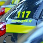 Oltre 223 chili di sigarette di contrabbando sequestrati a Torre Annunziata: un arresto