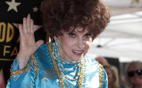 PAURA PER GINA LOLLOBRIGIDA, SARÀ OPERATA