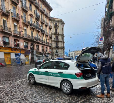 Polizia metropolitana Alto Impatto Forcella