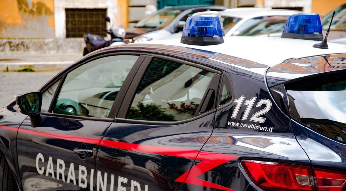 Giugliano, lite tra fratelli, colpi di arma da fuoco e un arresto