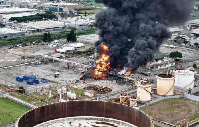 calenzano_incendio_fb