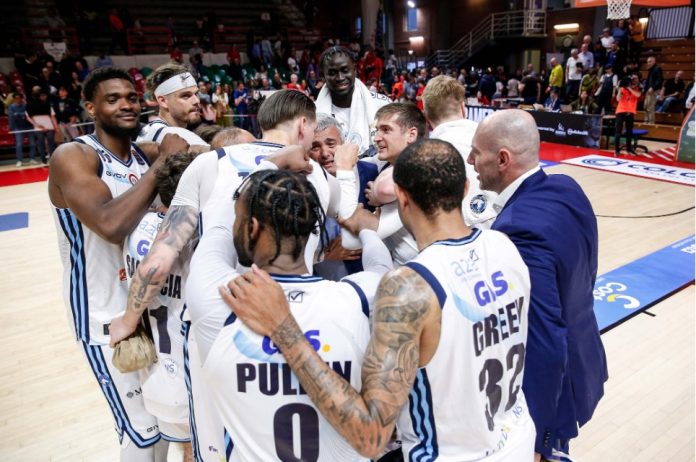 tortona napoli basket