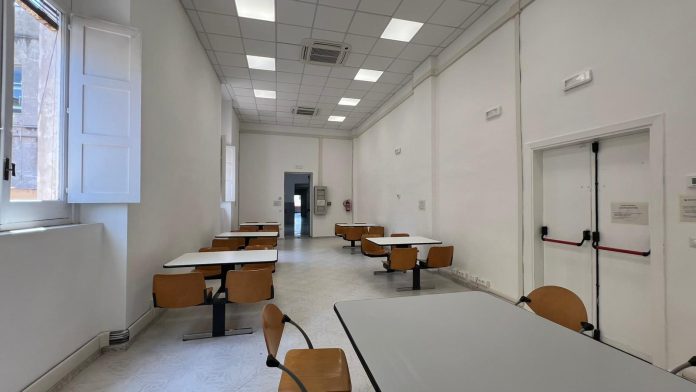 Aula studio Scuola Scienze Umane e Sociali Mezzoccannone 8 2