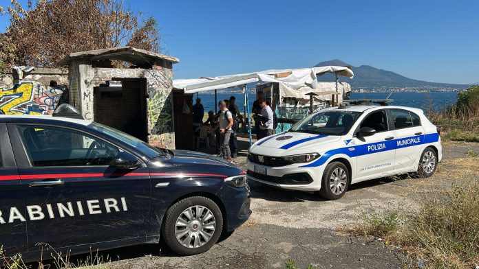 Castellammare di Stabia abusivi 12.07.25 (1)