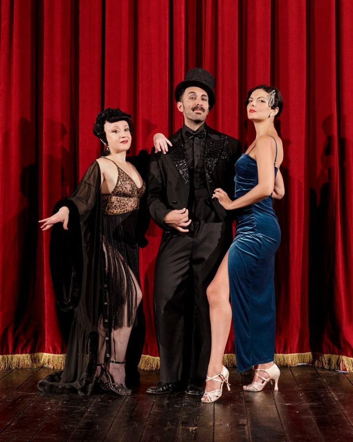 Burlesque Foto