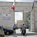 Suv, Rolex e anche a un cavallo sequestrati al poliziotto corrotto che inseriva le ditte nella white list della prefettura