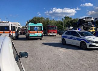 Marano, fiamme nell’area Pip: due ustionati, lavorano per una azienda di autodemolizione