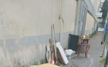 Marano. Degrado senza fine davanti alla scuola Amanzio: l’ennesimo appello alle istituzioni
