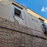 Marano, edificio lesionato e a rischio slittamento: scatta lo sgombero delle famiglie al corso Umberto