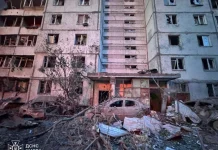 Ucraina, massiccio attacco russo nella notte: almeno 10 morti e oltre 100 feriti, colpita anche Kiev