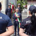 Arzano. Festa del 2 giugno: piazza affollata per celebrare l’ottantesimo anniversario della Repubblica italiana.