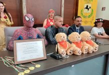 Supereroi in corsia: la Città Metropolitana premia i volontari dell’Associazione A.G.E. di Mugnano