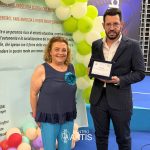 Centro Aktis premiato dall’Istituto Socrate-Mallardo per il sostegno al progetto “Una scuola che aiuta”