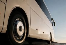 Bus turistici, Artusa (Sistema Trasporti): “No al divieto di transito sulla Statale Amalfitana. Decisione inaccettabile, serve subito un tavolo tecnico”
