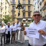 Roggero, sit-in degli orafi napoletani: ”Sì alla grazia. Le sentenze si rispettano, ma qui non si può non pensare all’aspetto umano”‘