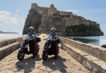 Lo spaccio di droga si combatte anche con i mezzi green. Carabinieri in vespa sorprendono pusher nella spiaggia “San Pietro”