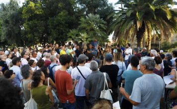 POZZUOLI ESISTE ANCORA: «APPREZZEREMO LE GIUSTE MODIFICHE AL DECRETO, MA SU CIÒ CHE MANCA CONTINUEREMO LA MOBILITAZIONE»