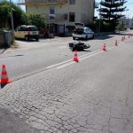 Marano, incidente grave tra Castel Belvedere e la Rotonda Maradona: scooter contro auto, conducente in codice rosso