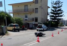 Marano, incidente grave tra Castel Belvedere e la Rotonda Maradona: scooter contro auto, conducente in codice rosso