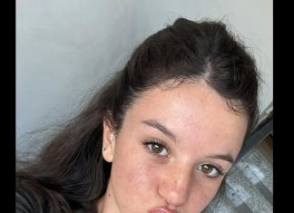 Ancora sangue sulle strade: morta a 16 anni in un incidente a Licola. Manuela, il dolore degli amici