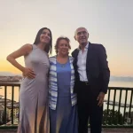 Sold out per concerto di Ferragosto all’alba sulla terrazza di Sant’Antonio a Posillipo. Protagonisti Veronica Simioli (talentuosa cantante maranese) e Mario Maglione